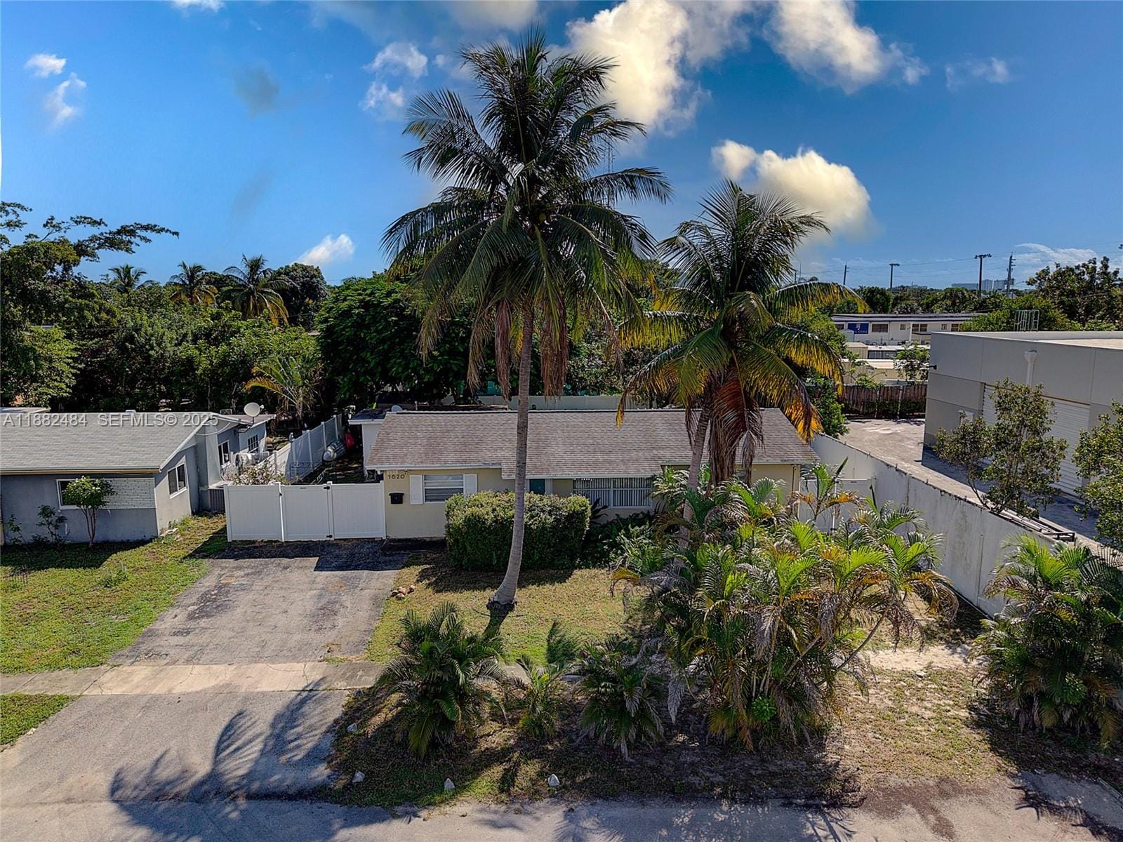 1620 NW 2nd Avenue, Pompano Beach, FL 33060 photo 2