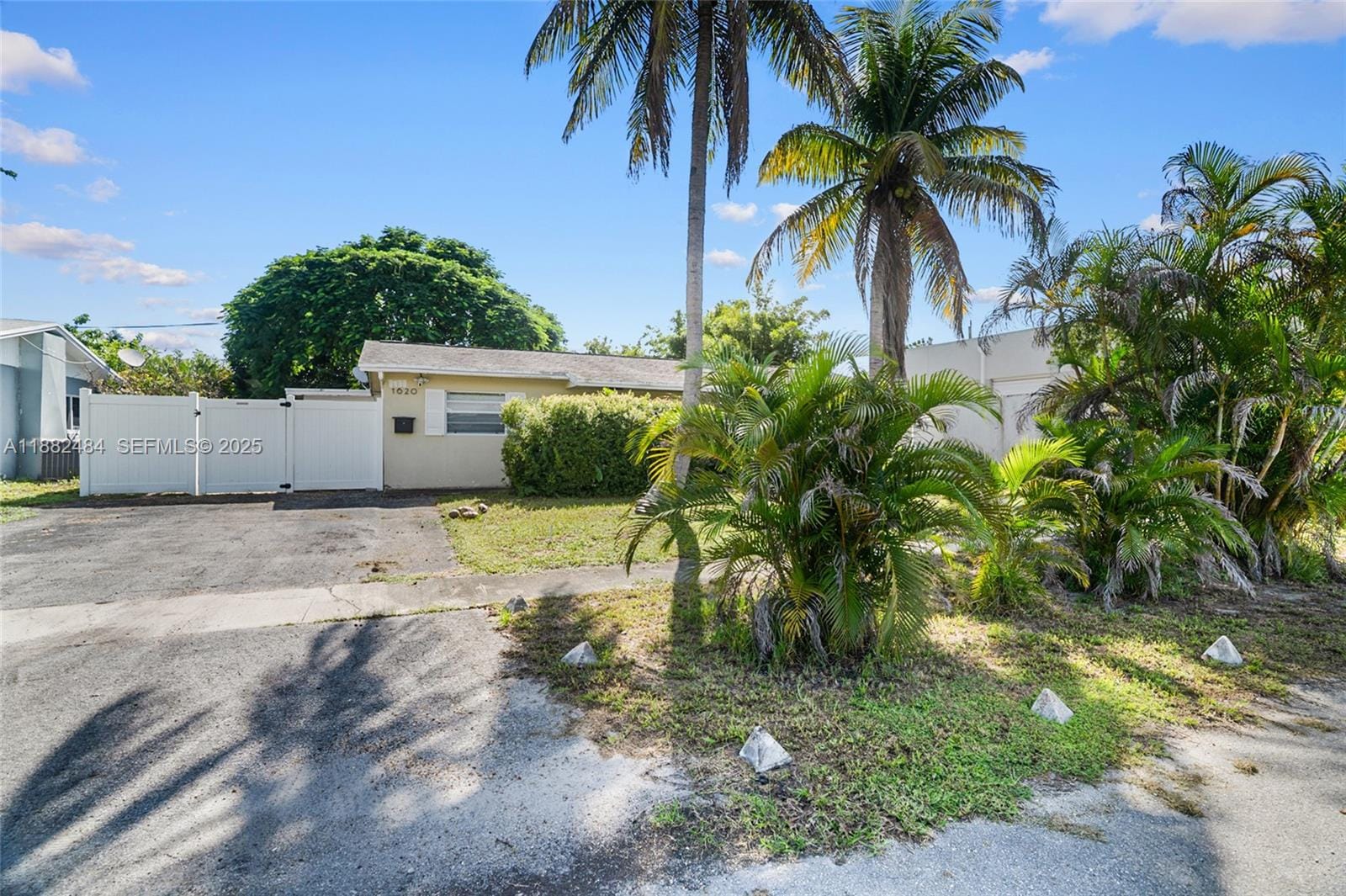 1620 NW 2nd Avenue, Pompano Beach, FL 33060 photo 4