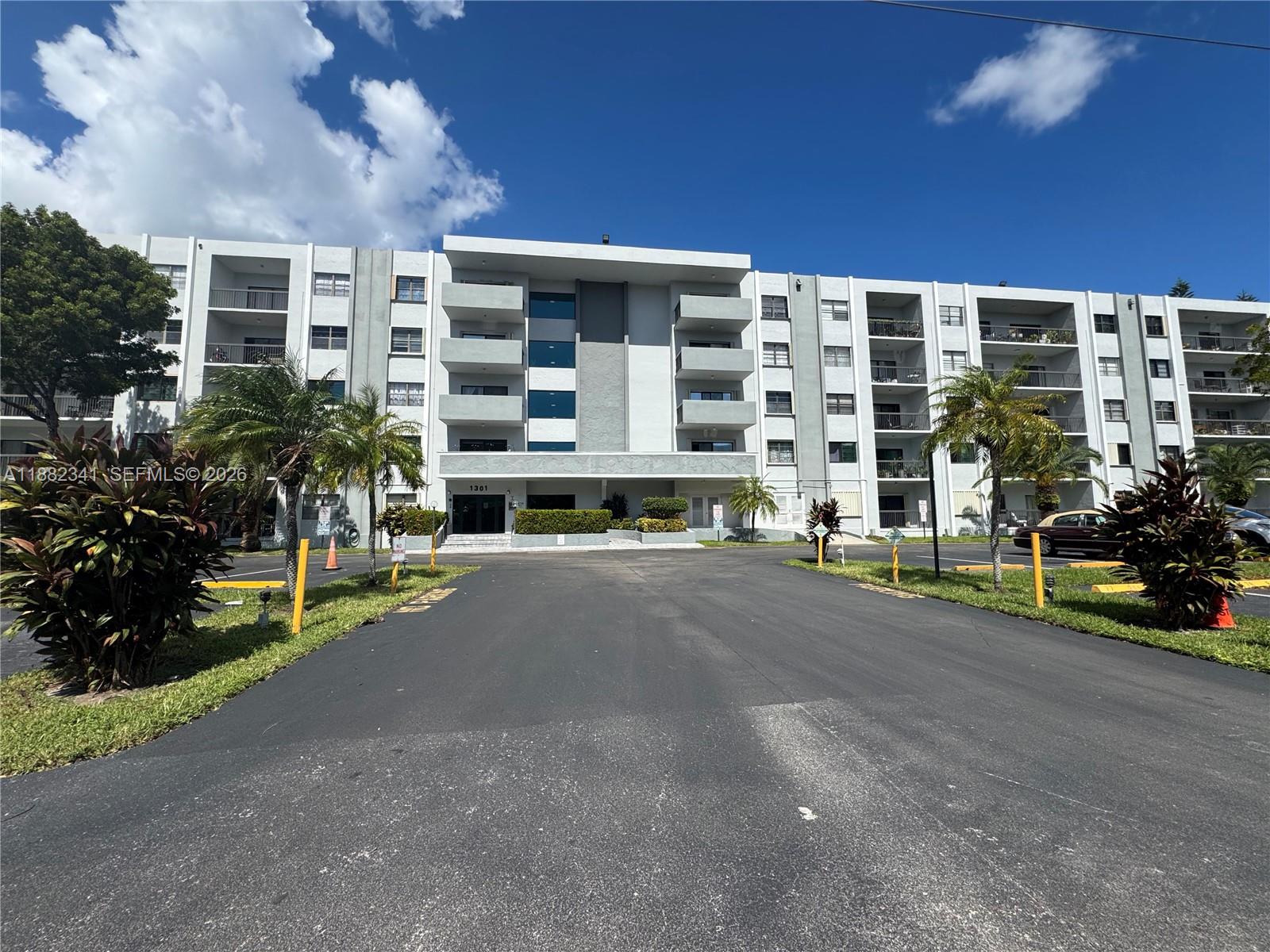 1301 NE 7th Street 106, Hallandale Beach, FL 33009, Hallandale Beach