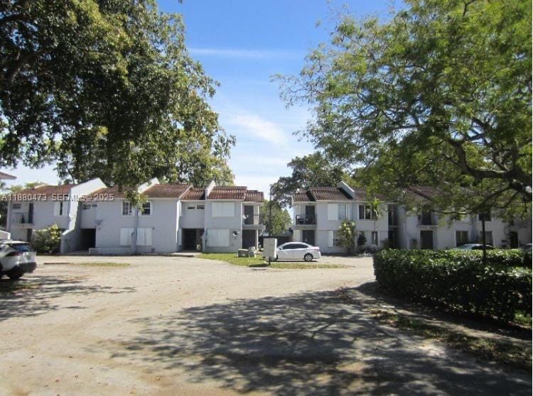 3901-3940 NW 76th Terrace, Davie, FL 33024