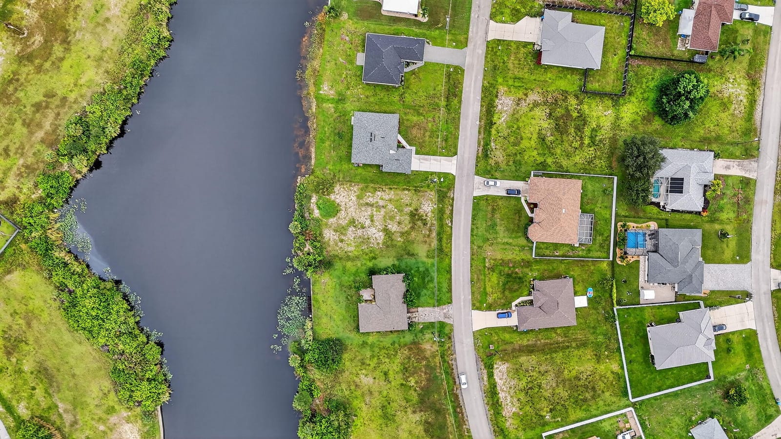 2616 NW 4th Place, Cape Coral, FL 33993 photo 30