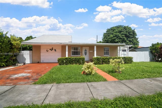 10031 SW 46th Street, Miami, FL 33165