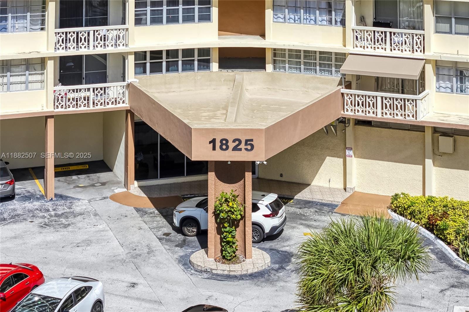 1825 S Ocean Drive PH-6 — photo 11