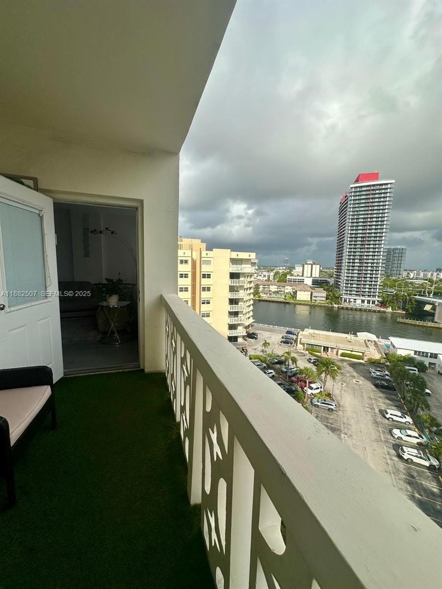 1825 S Ocean Drive PH-6 — photo 10