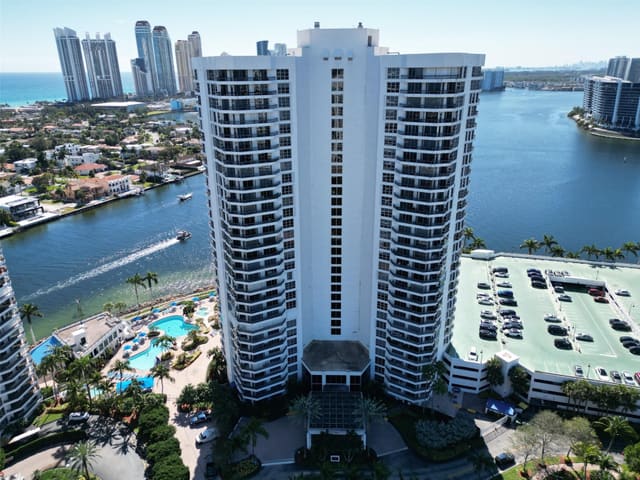 19101 Mystic Pointe Drive 904, sold in Mystic Pointe, Aventura, FL