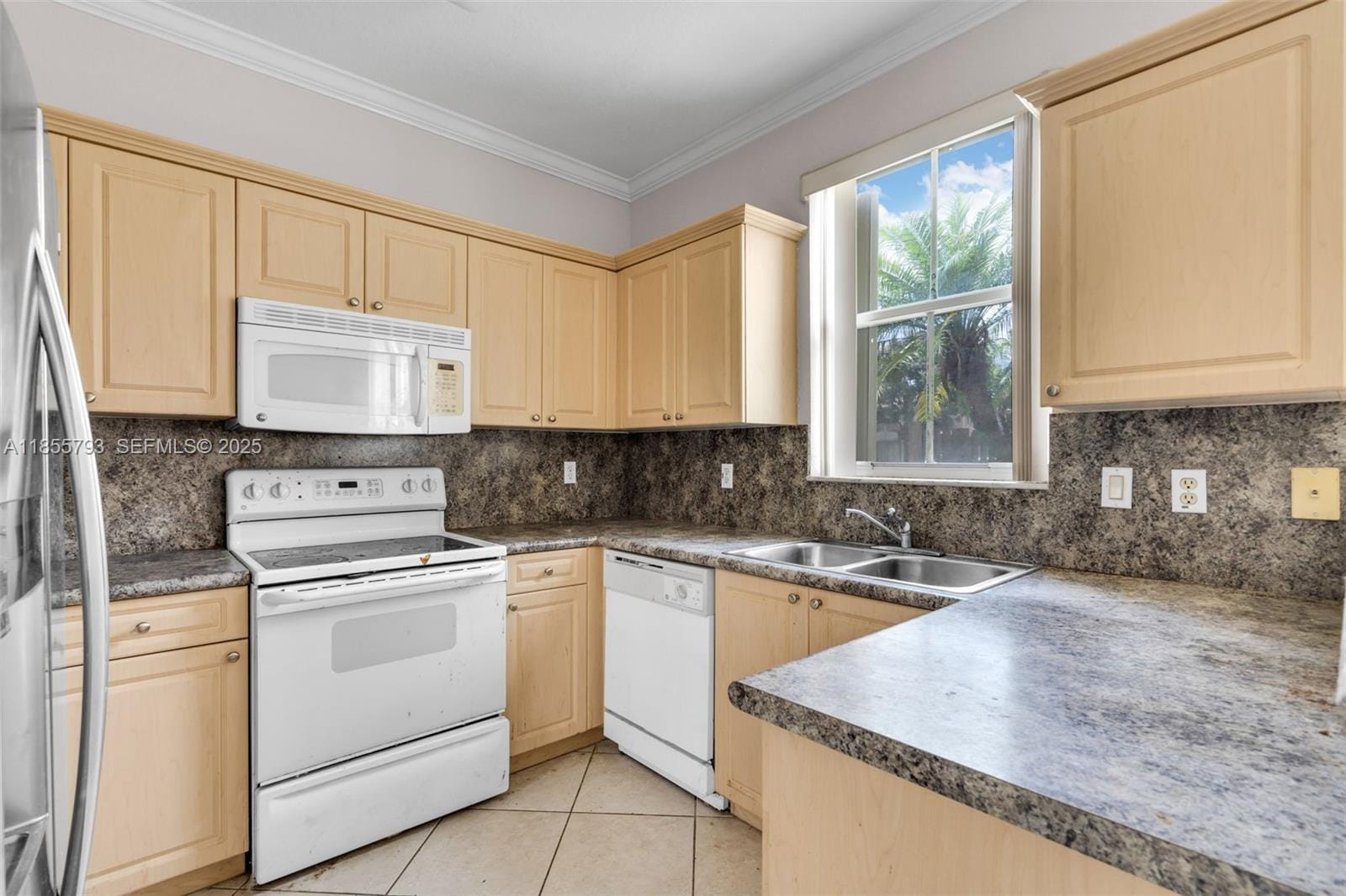 12524 SW 125th Street, Miami, FL 33186 photo 10