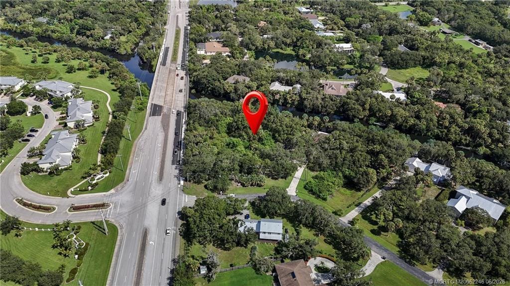 2460 Sweetwater Drive — photo 3