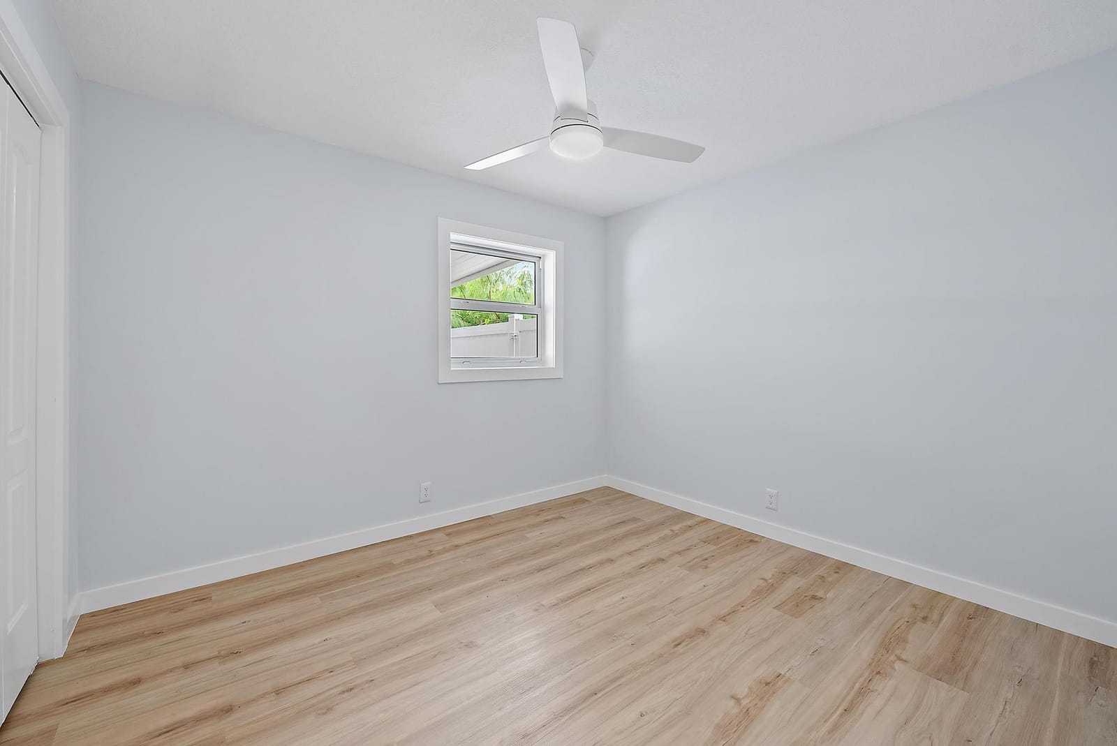 200 Anglers Circle, Jupiter, FL 33458 photo 12