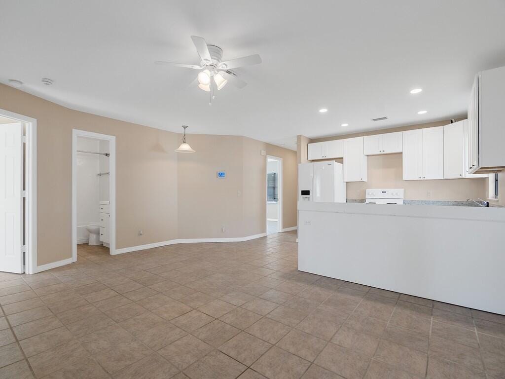 2946 1st Street SW, Vero Beach, FL 32968 photo 2
