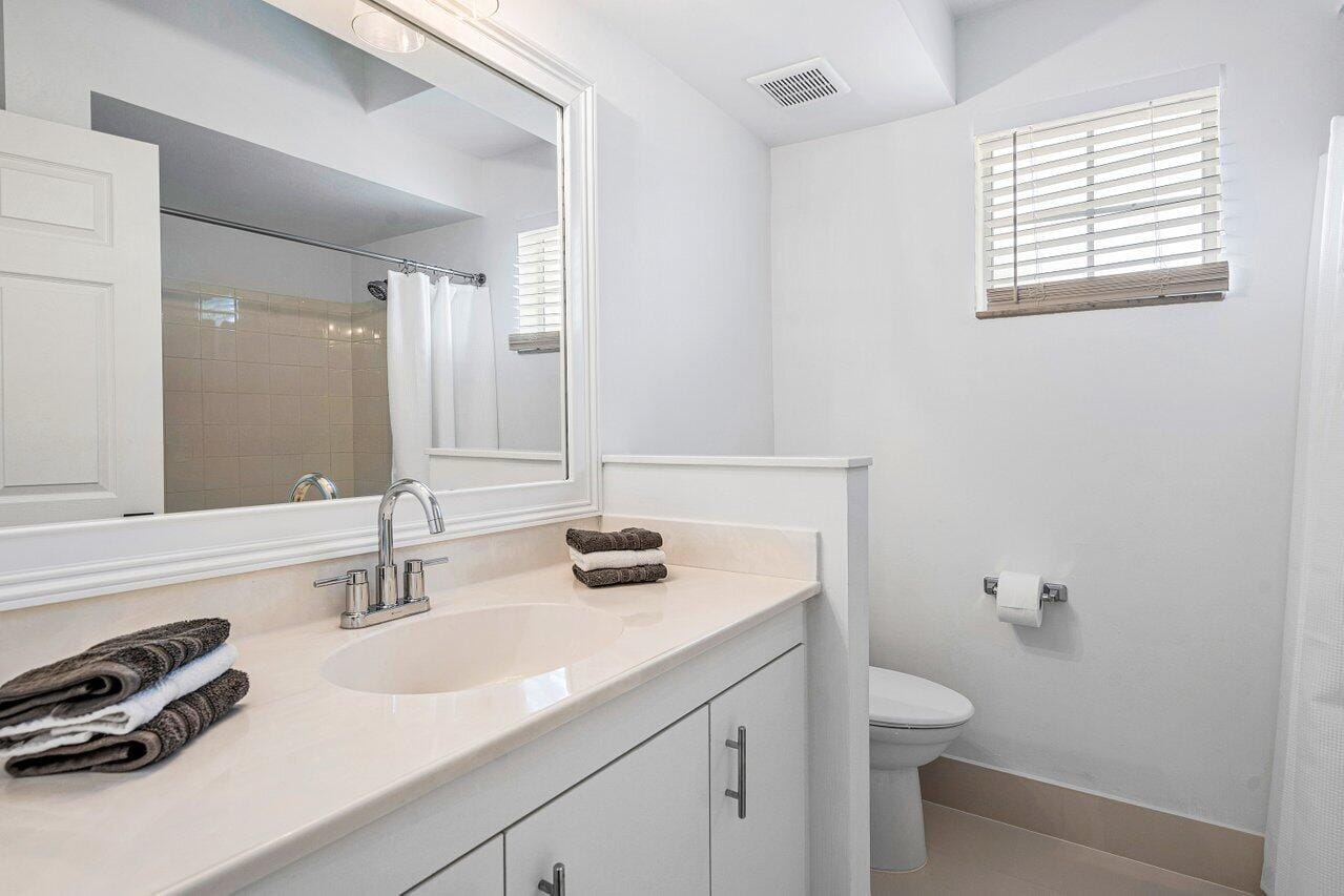 2411 Tuscany Way 2-411, Boynton Beach, FL 33435 photo 29