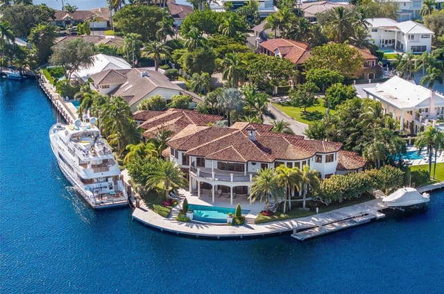 632 2nd Key Drive, sold in Sunrise Key, Fort Lauderdale, FL