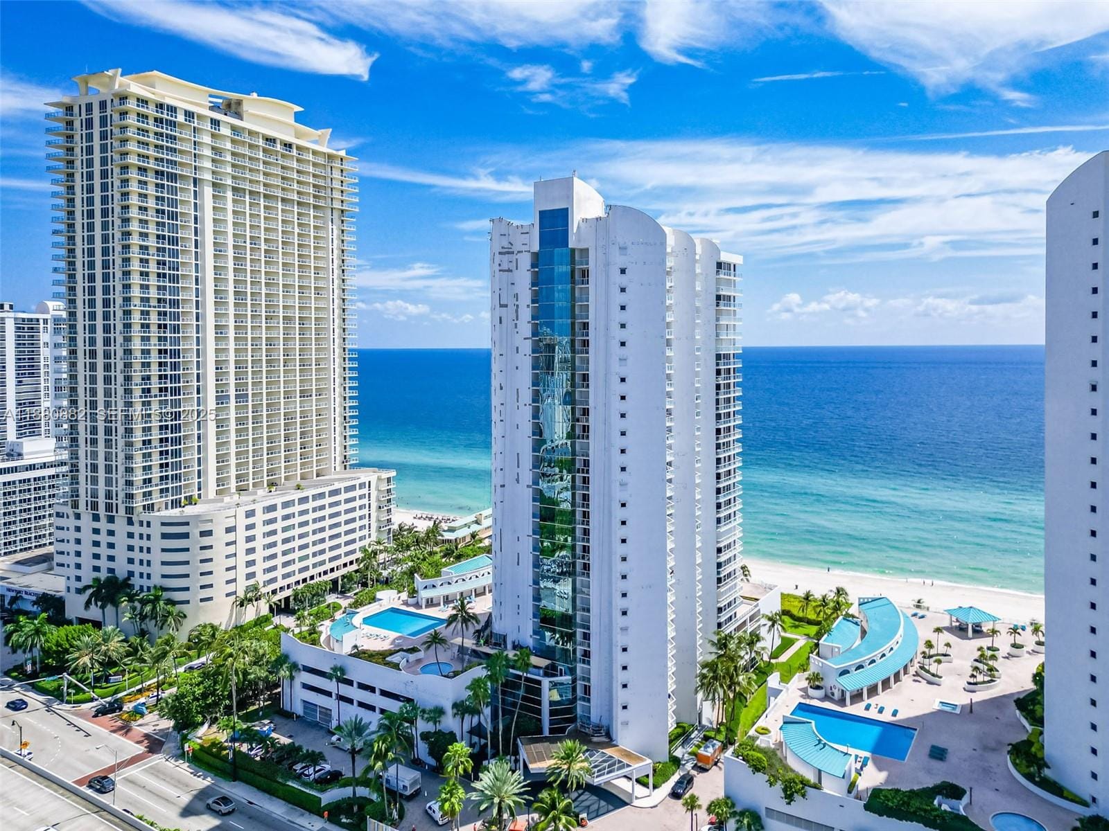 16485 Collins Avenue PH35C — photo 3