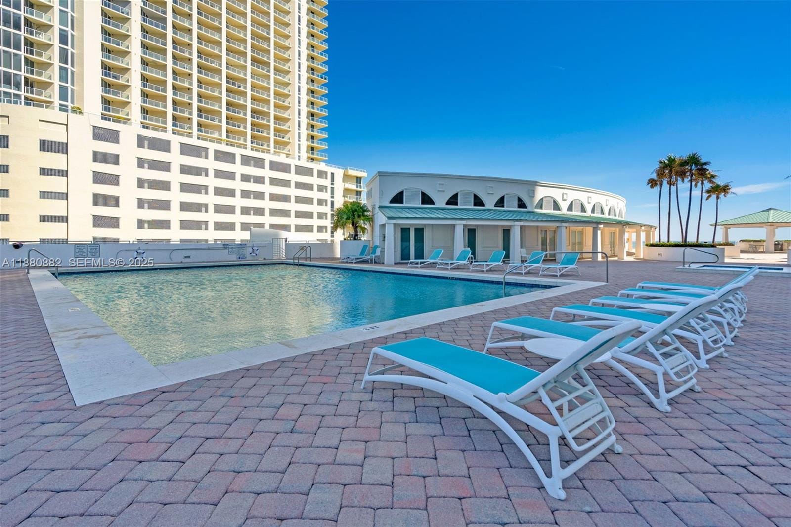 16485 Collins Avenue PH35C — photo 9