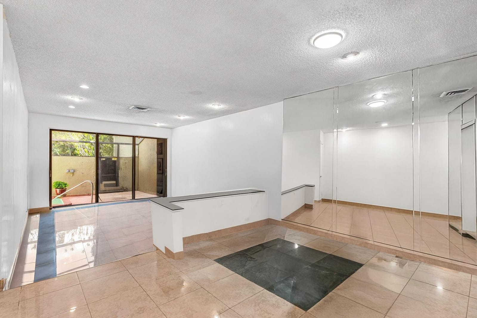 3877 Estepona Avenue 9E1 — photo 11