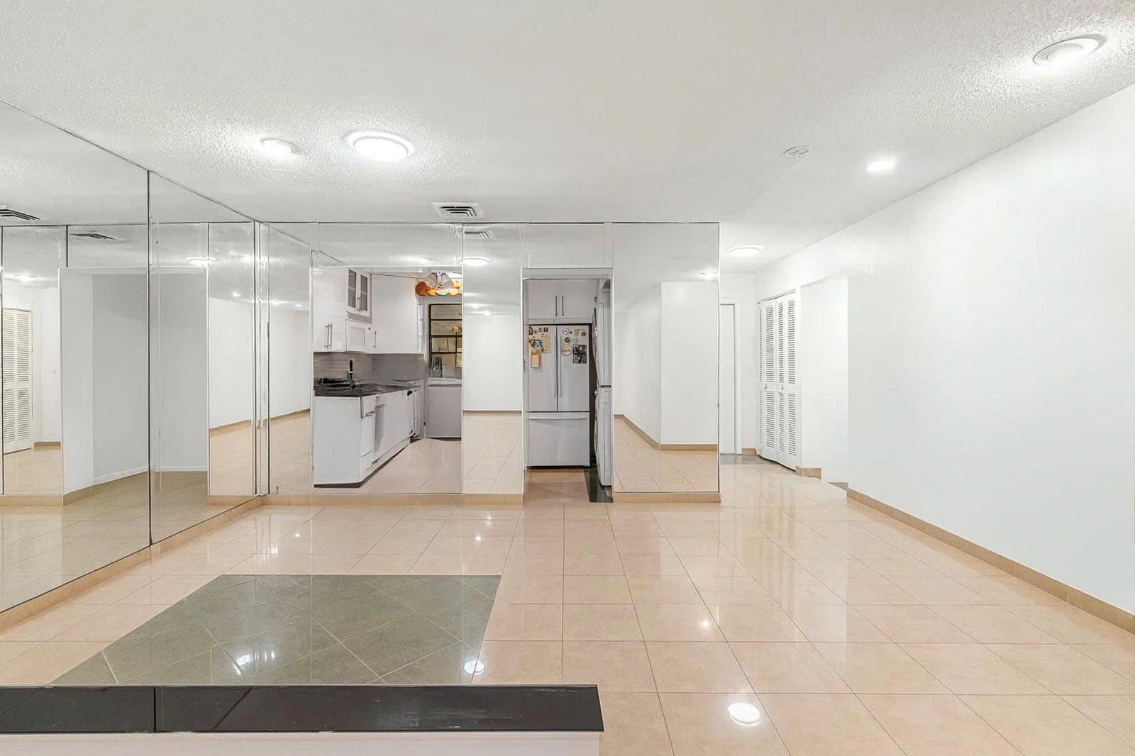 3877 Estepona Avenue 9E1, Doral, FL 33178 photo 16