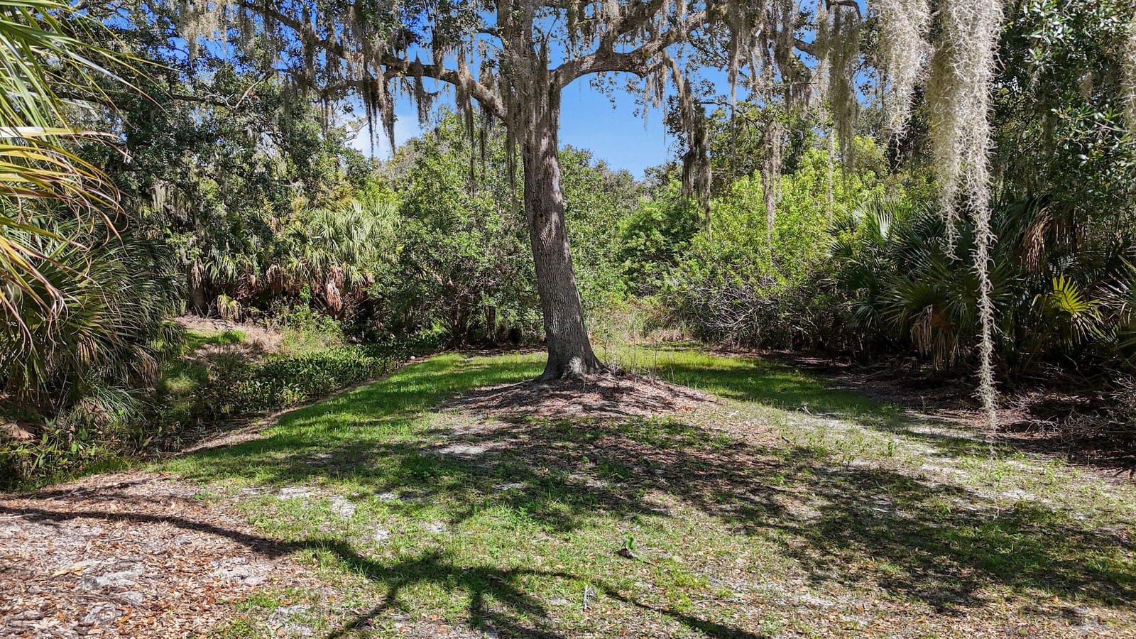 2460 Sweetwater Drive, Fort Pierce, FL 34981 photo 16