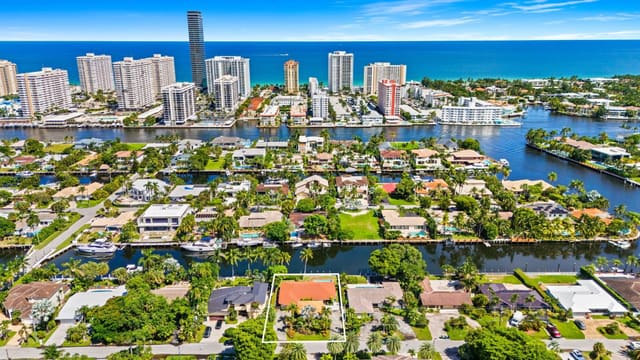 625 Oleander Drive, sold in Golden Isles Sec, Hallandale Beach, FL