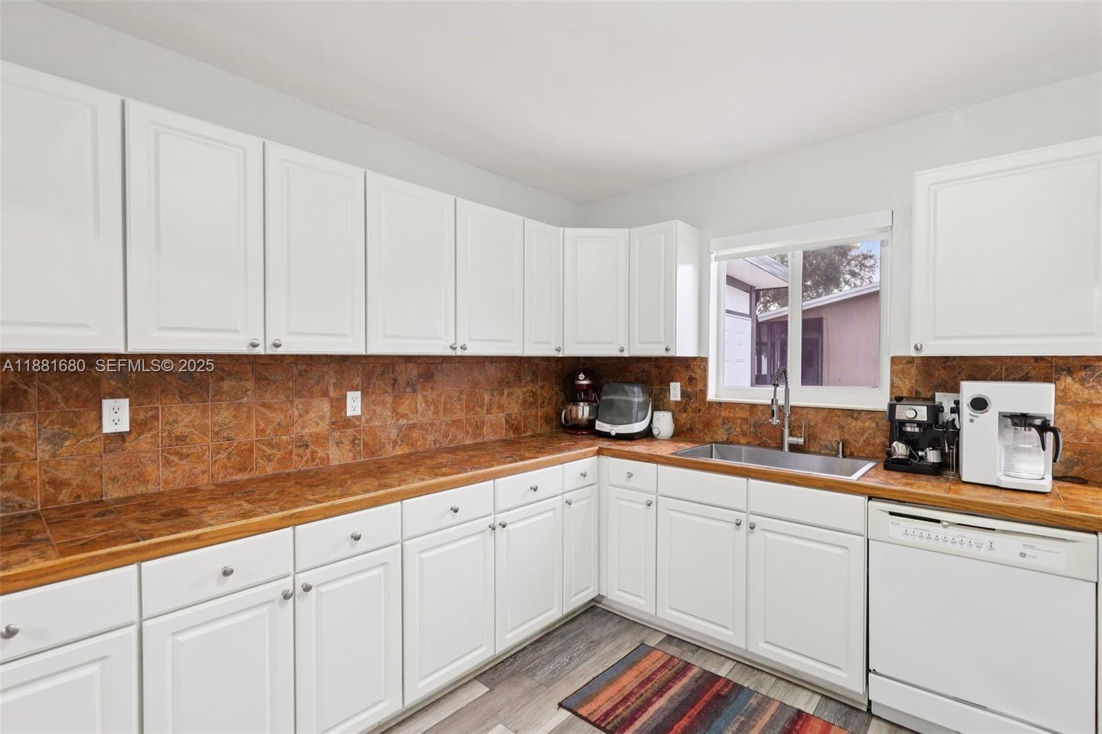 2300 NW 114th Avenue, Pembroke Pines, FL 33026 photo 21
