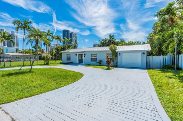 350 190th Street, sold in Golden Shores Ocean Blvd, Sunny Isles Beach, FL