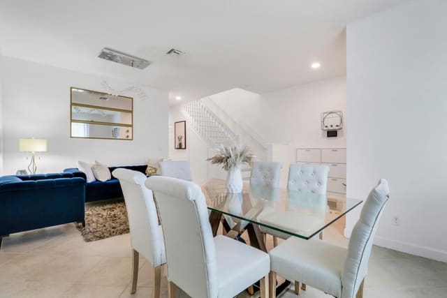 4321 Maybelle Lane, sold in Charleston Commons, West Palm Beach, FL
