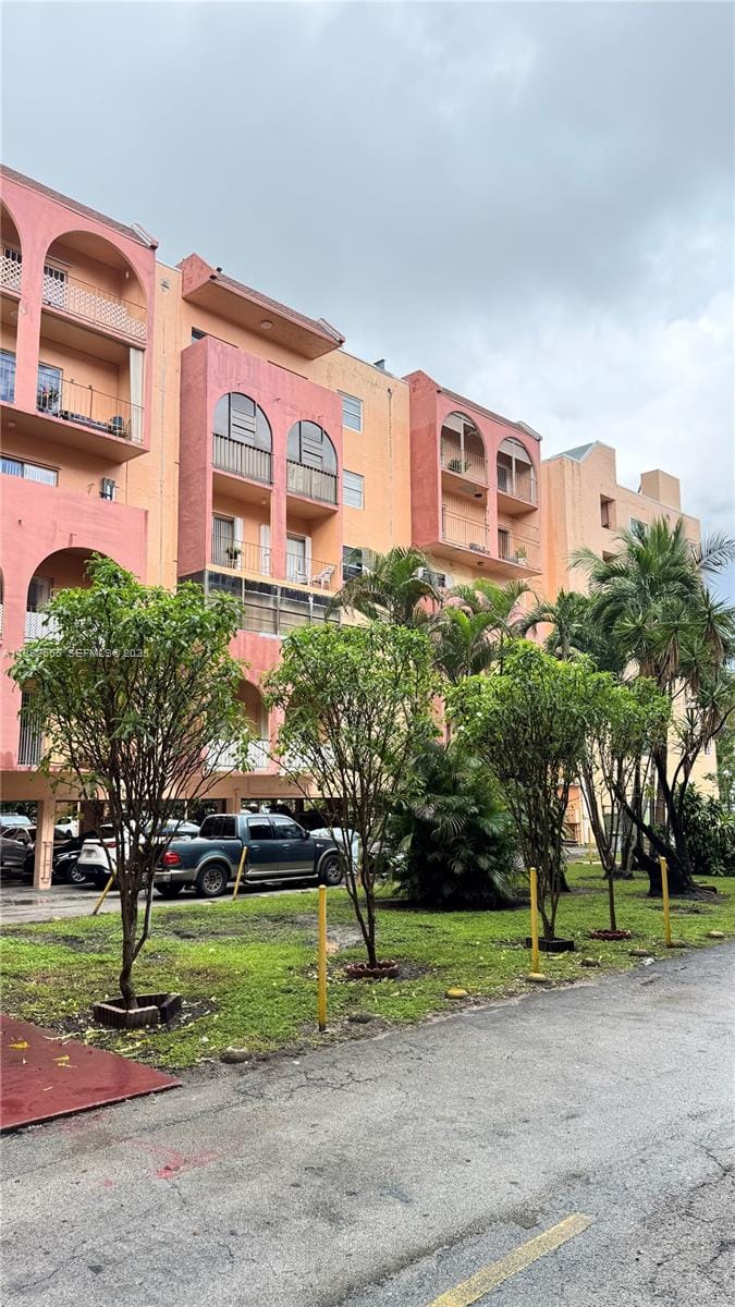 460 E 23rd Street 103, Hialeah, FL 33013
