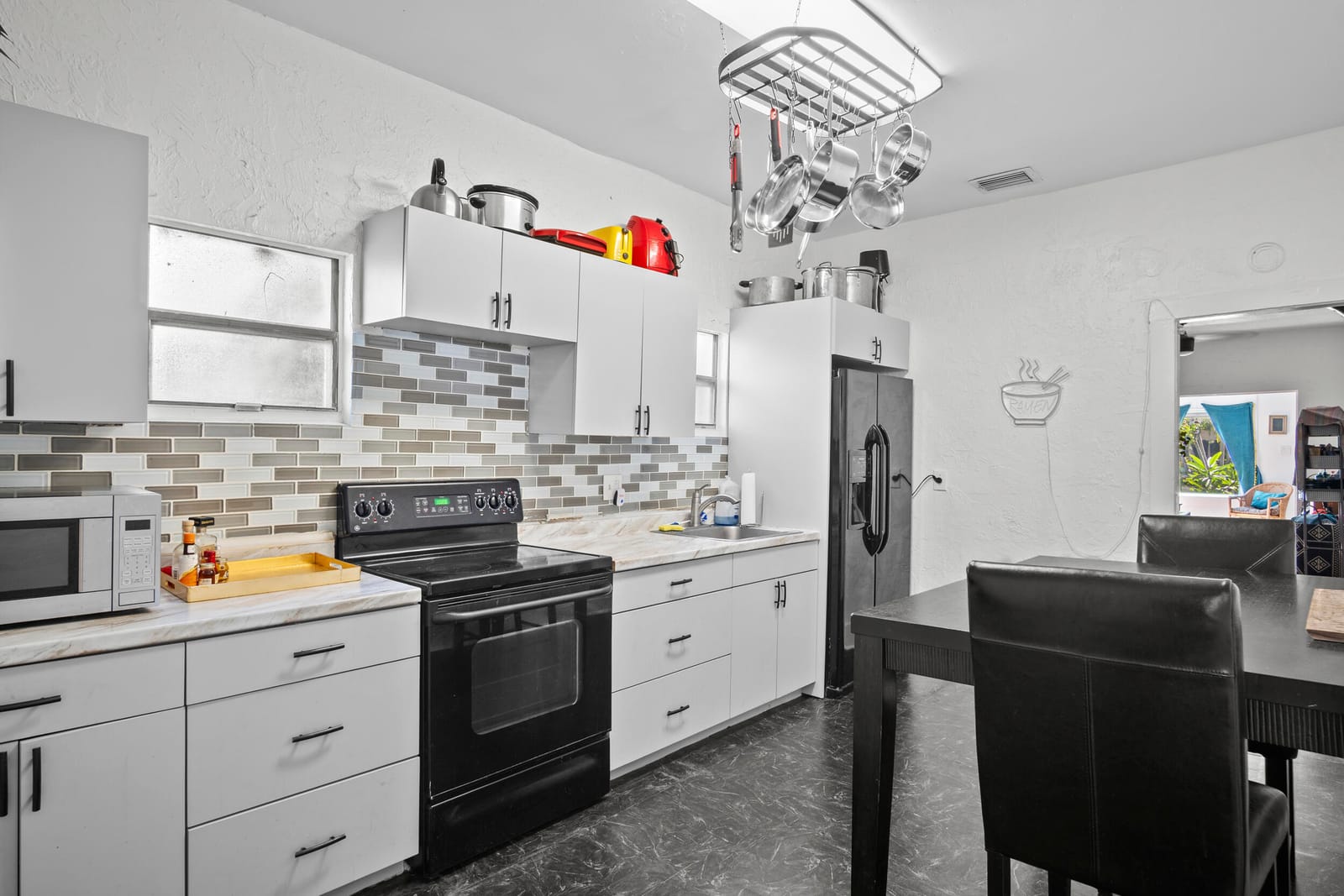 525 N E Street, Lake Worth Beach, FL 33460 photo 10