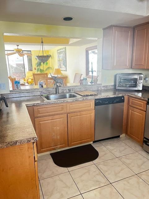 7020 Half Moon Circle 410, Hypoluxo, FL 33462 photo 3