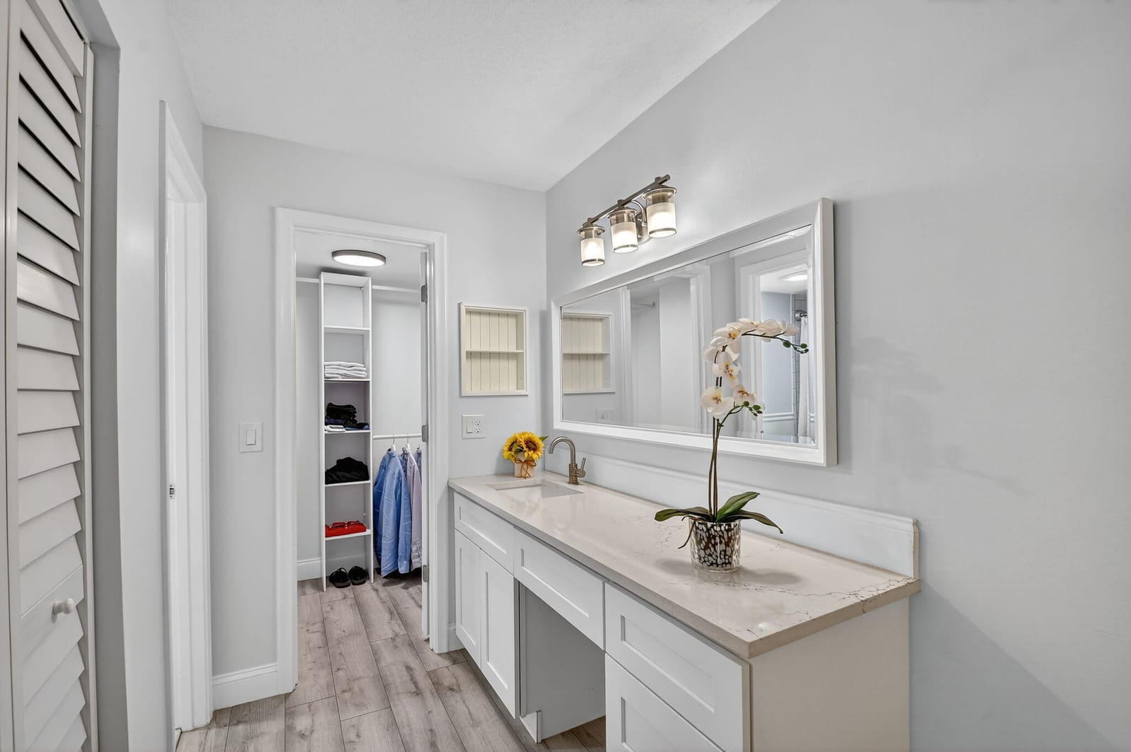 2411 Papaya Drive 103 — photo 12