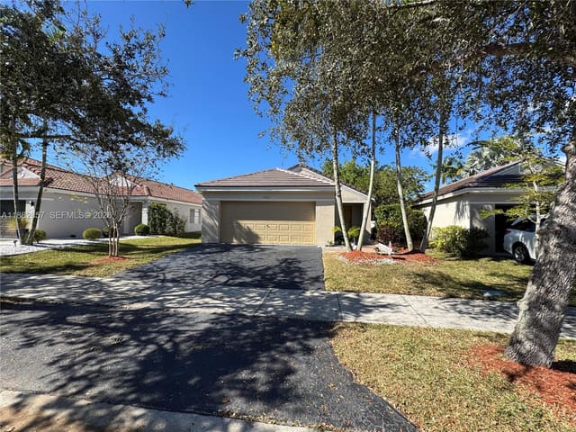 1316 Majesty Terrace, sold in Sector 2-Parcels 21a 25 2, Weston, FL