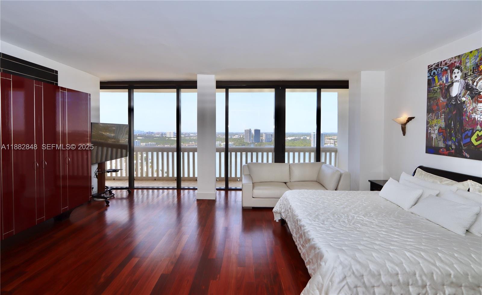 1000 Island Boulevard PH2, Aventura, FL 33160 photo 17