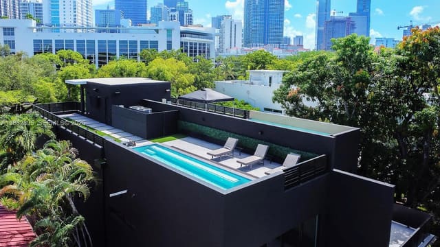 420 SW 15th Road, Holleman Park, Miami, FL