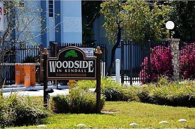 9651 SW 77 Avenue 207E, Miami, FL 33156