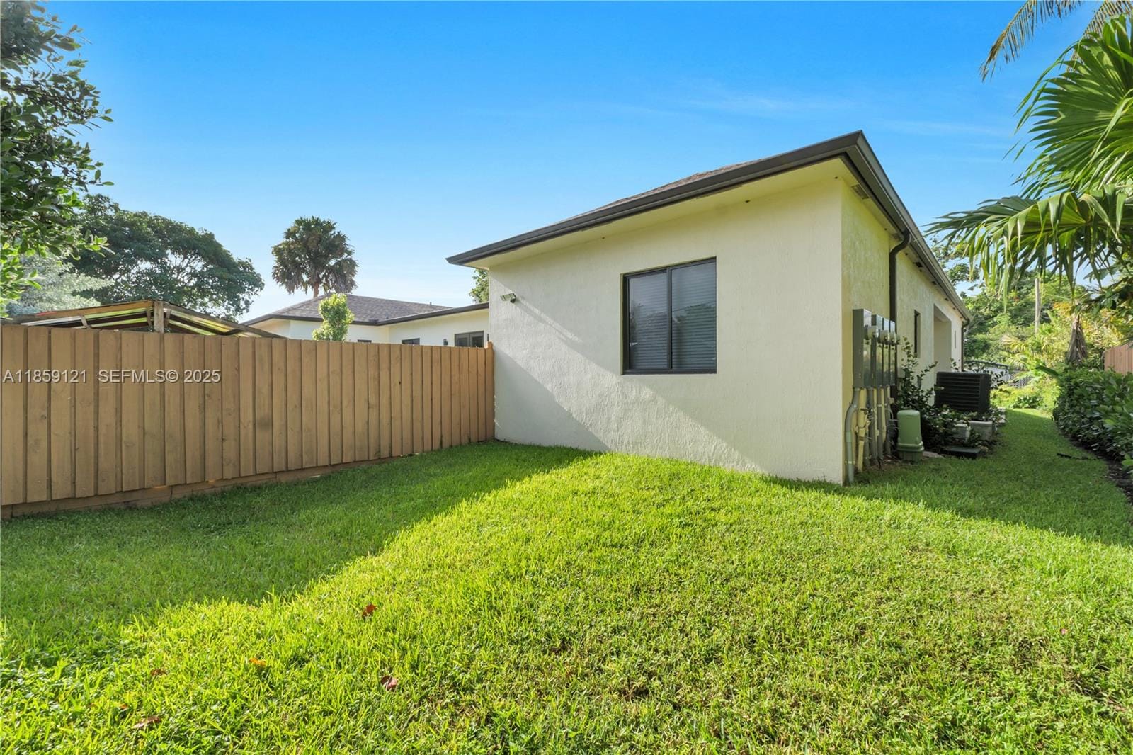 5737 Cleveland Street, Hollywood, FL 33021 photo 7
