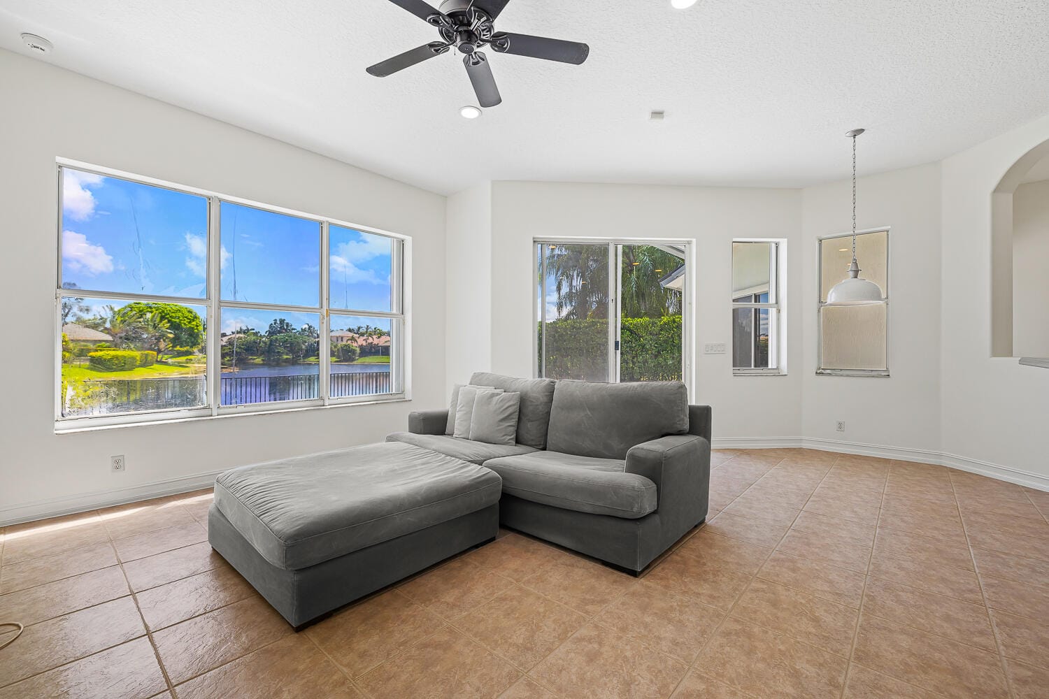 6916 NW 113th Avenue, Parkland, FL 33076 photo 8