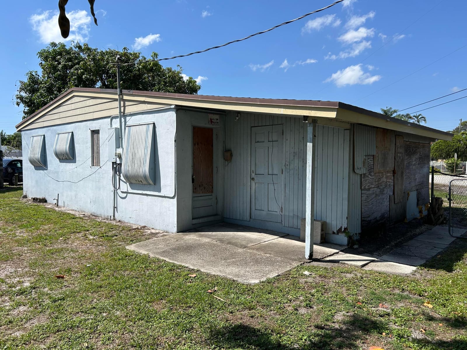 4181 Winchester Lane, West Palm Beach, FL 33406