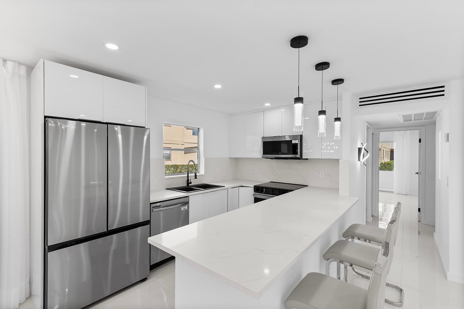 200 Saxony E, Delray Beach, FL 33446