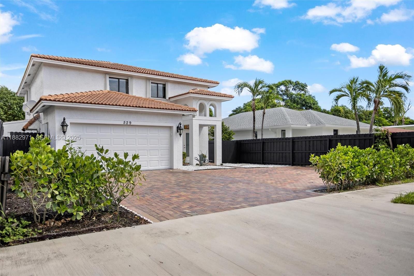 529 El Prado, West Palm Beach, FL 33405 photo 3
