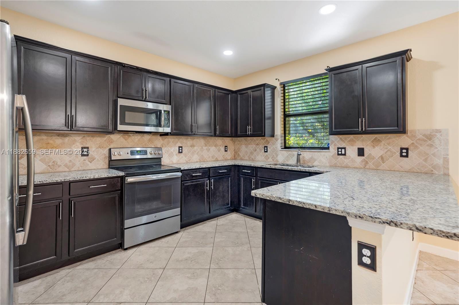 6973 Broadland Way, Coconut Creek, FL 33073 photo 2