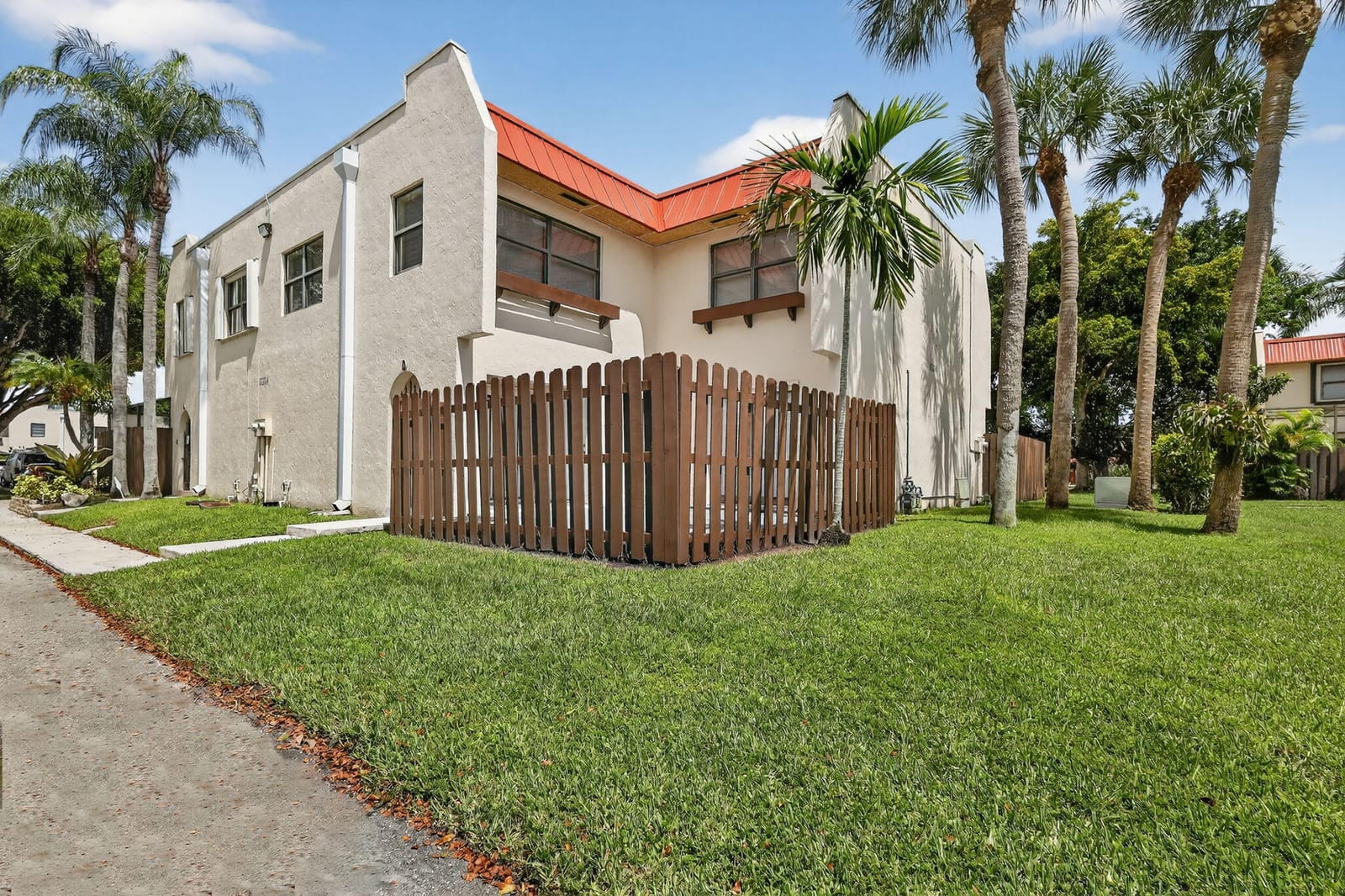 6264 Seven Springs Boulevard D, Greenacres, FL 33463 photo 2