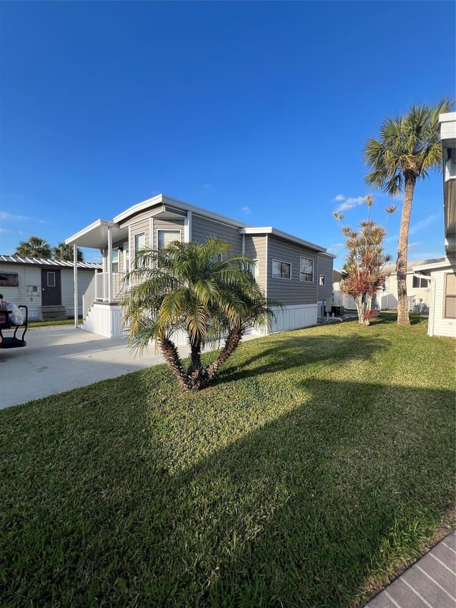 6501 SE 55th Lane, sold in Ancient Oaks R V Residenc, Okeechobee, FL