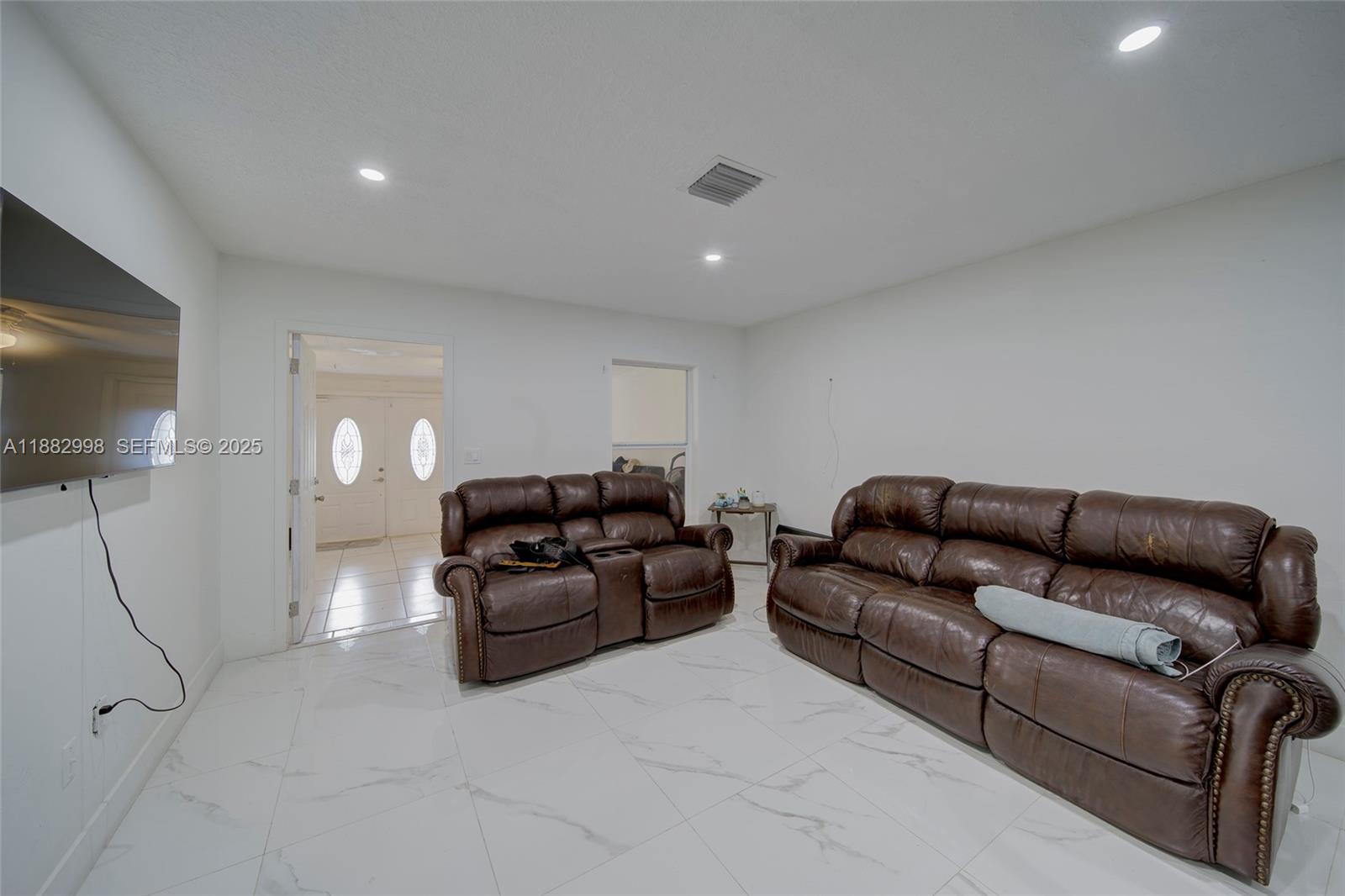 5040 NW 197 Street — photo 8
