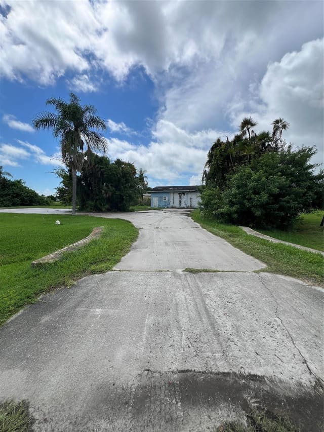 4196 SW 11th Way, sold in Ousley Estates, Okeechobee, FL