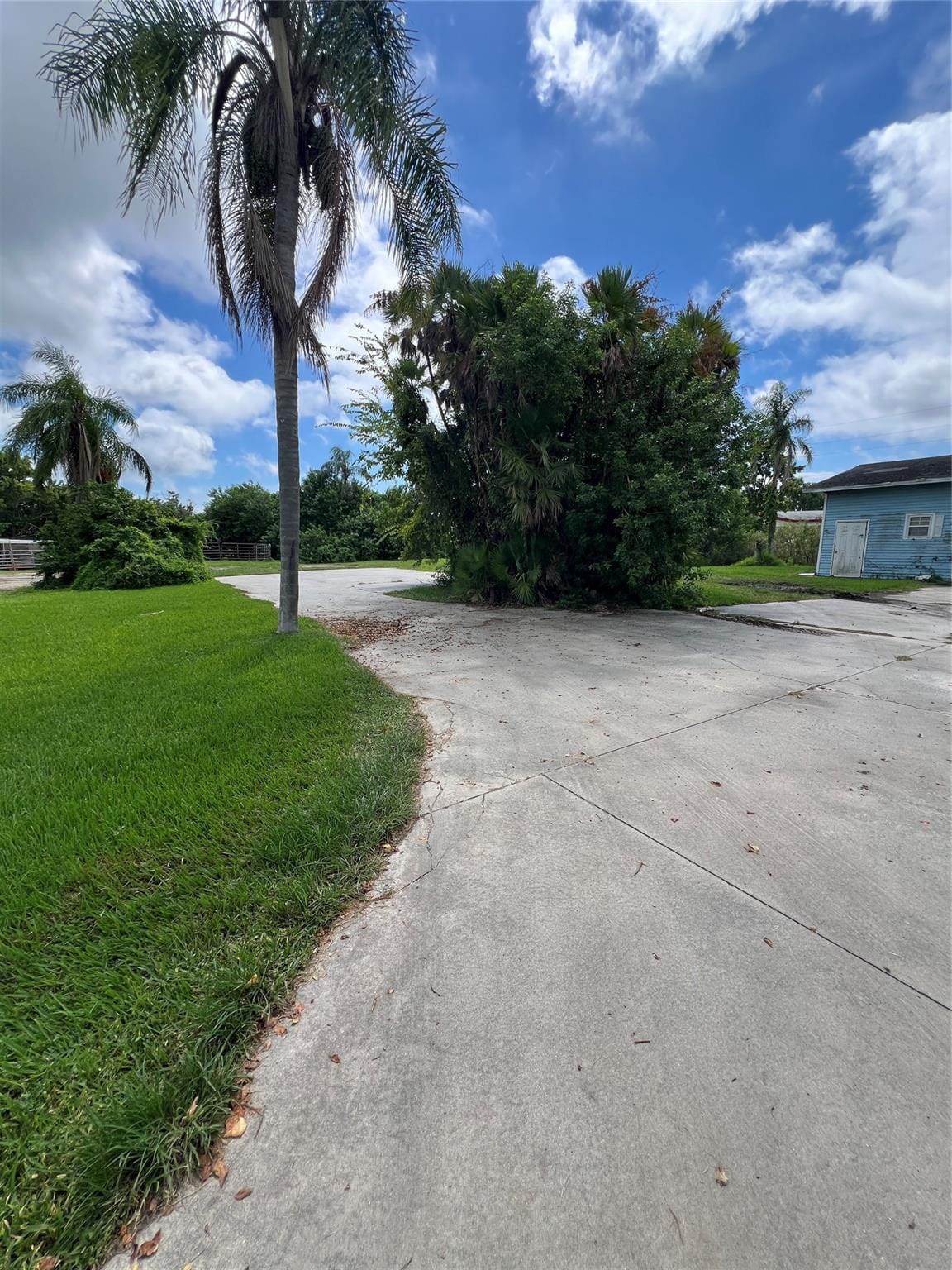 4196 SW 11th Way, Okeechobee, FL 34974 photo 2