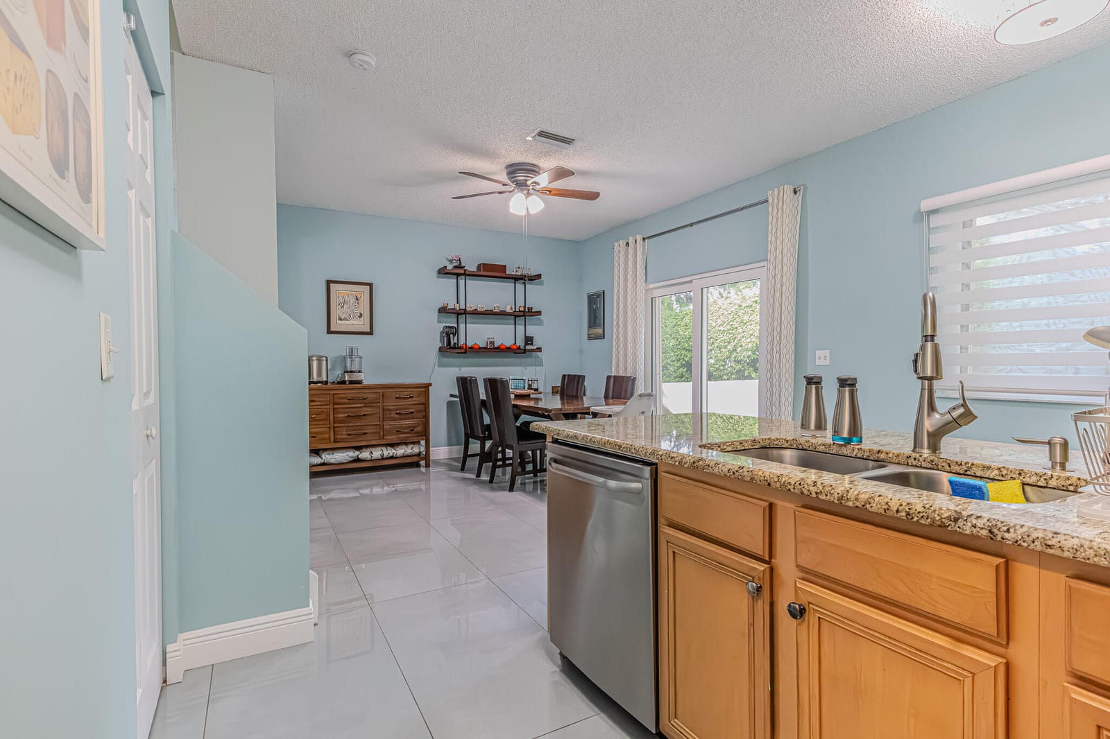 4754 Lago Vista Drive — photo 11