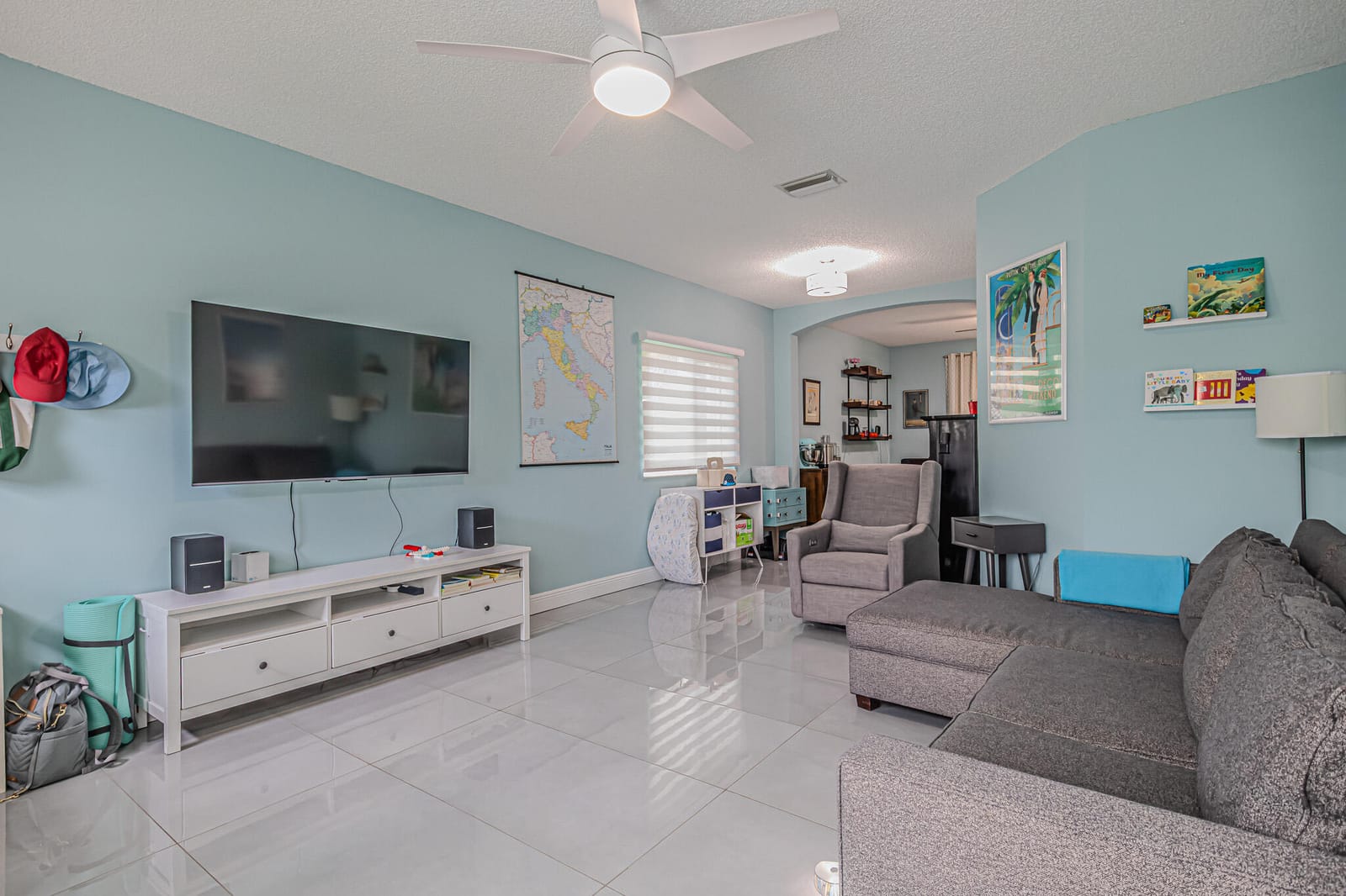4754 Lago Vista Drive — photo 5