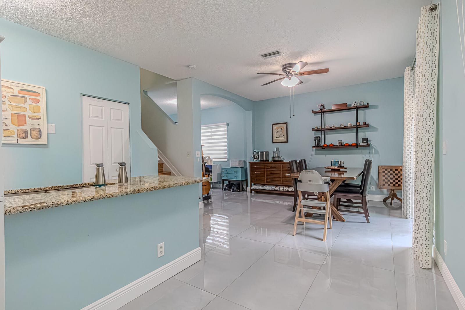 4754 Lago Vista Drive — photo 8