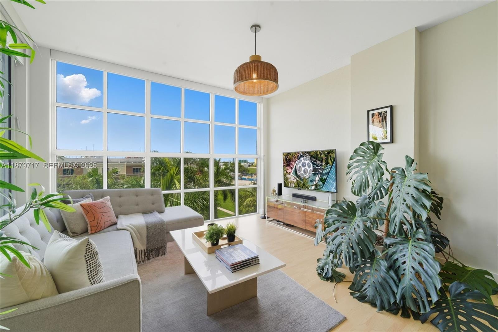 3451 NE 1st Avenue M0403, Miami, FL 33137 photo 4