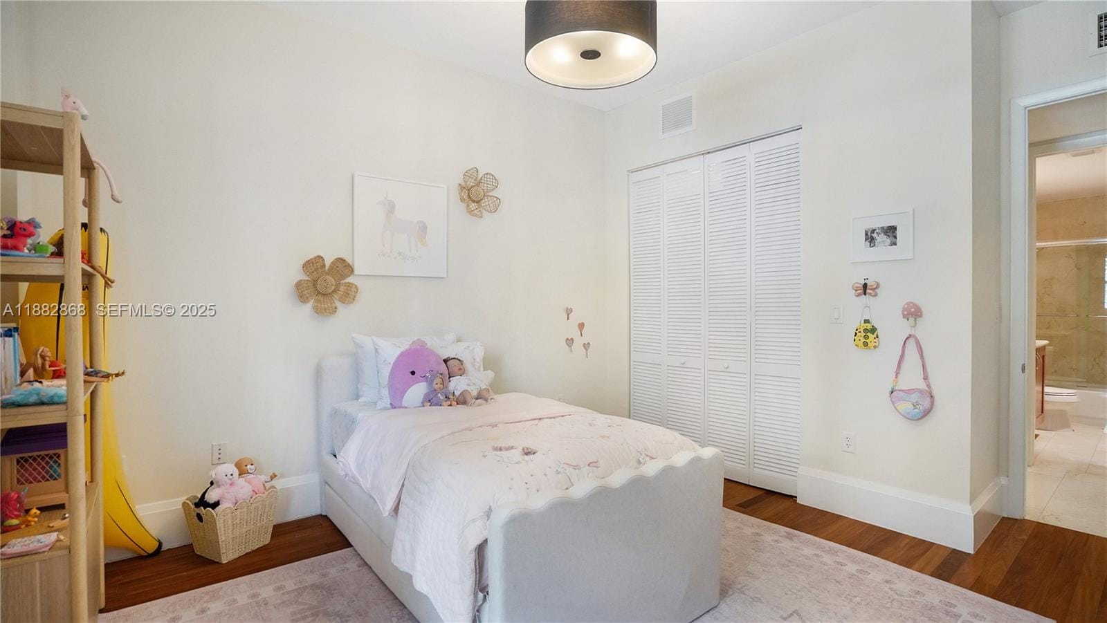 642 Valencia Avenue 207, Coral Gables, FL 33134 photo 17