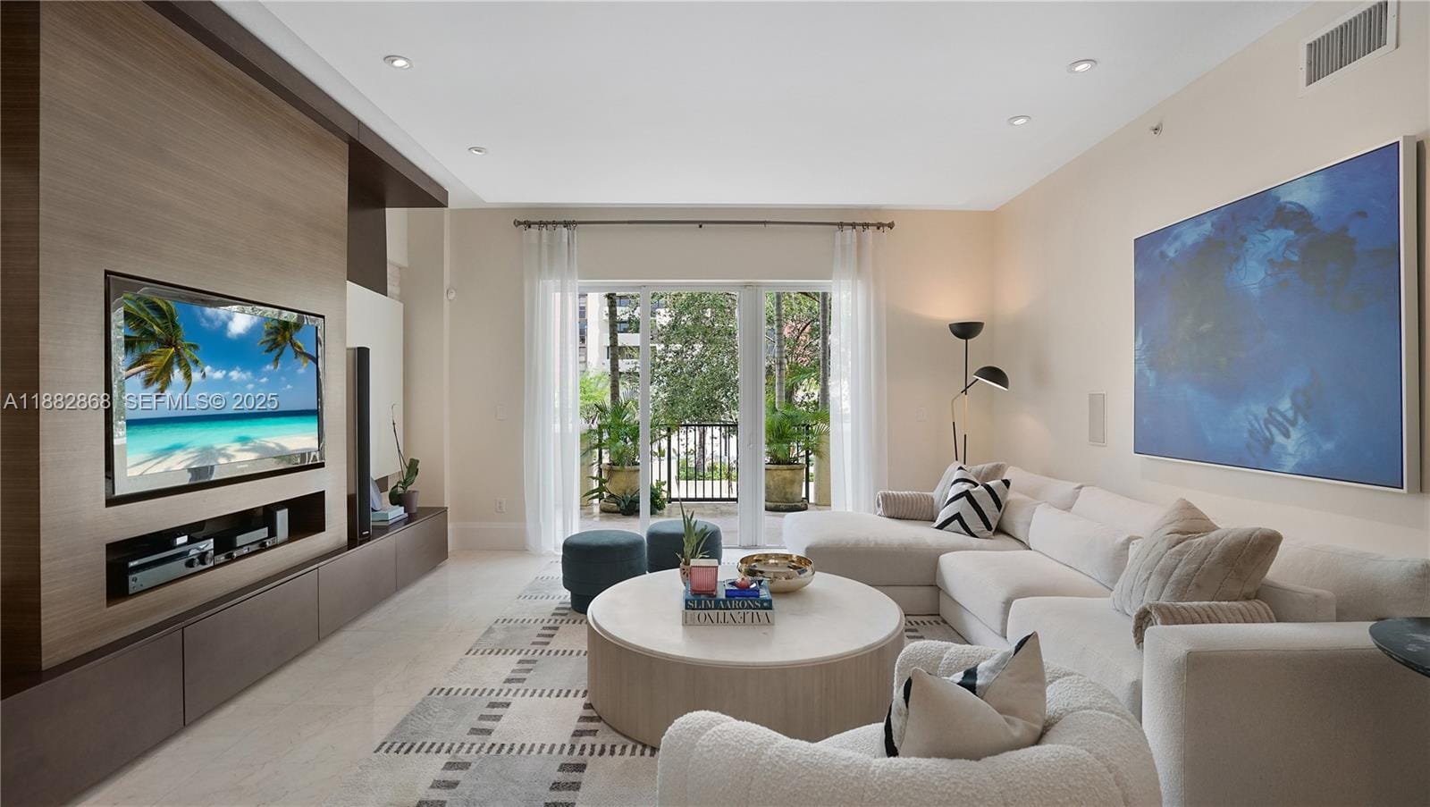 642 Valencia Avenue 207 — photo 3