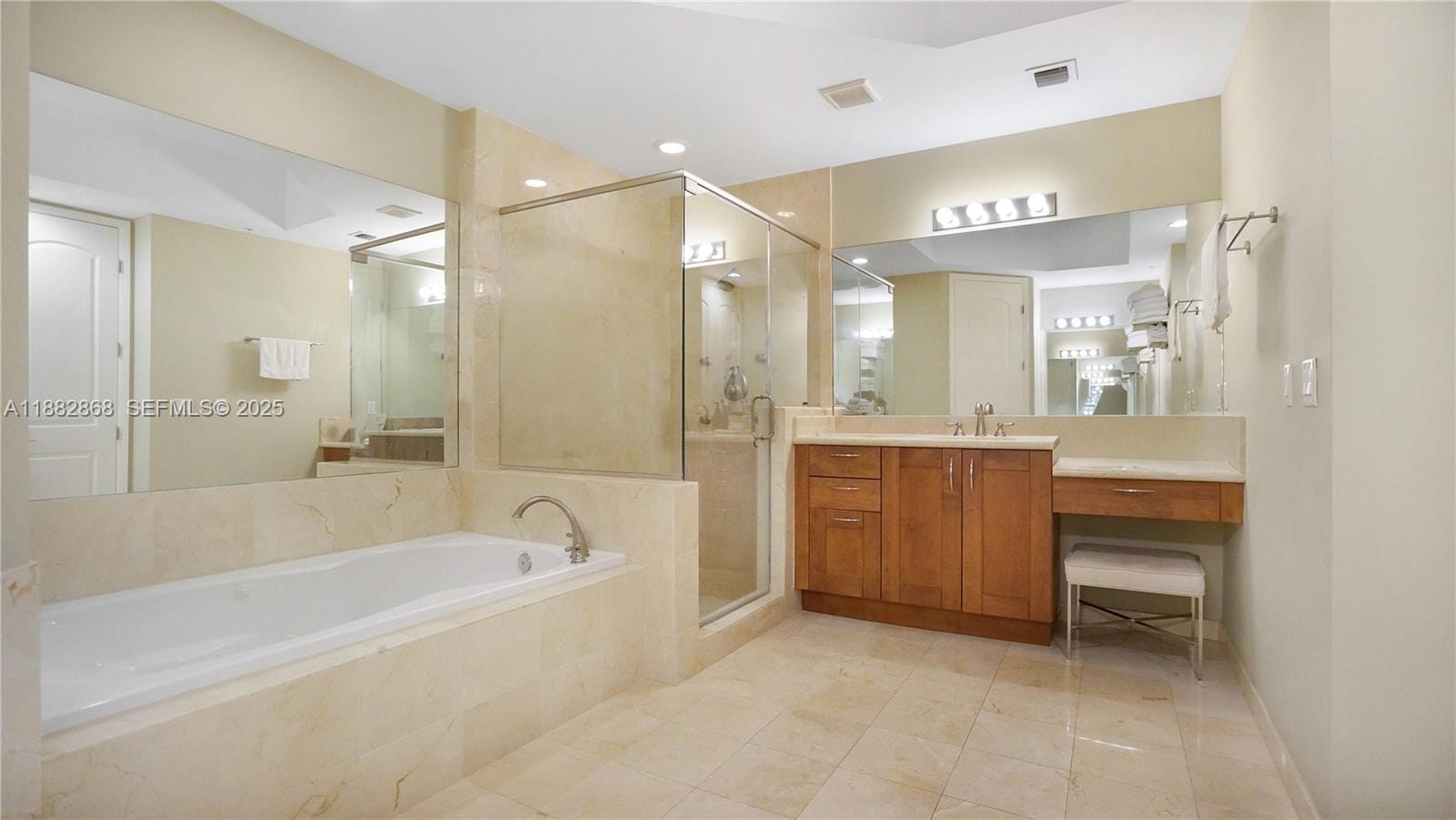 642 Valencia Avenue 207, Coral Gables, FL 33134 photo 26